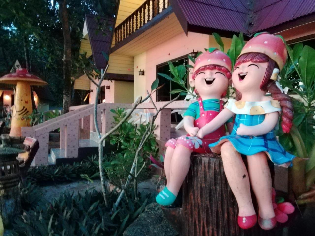 Andaman Beach Resort Koh Jum Exterior foto